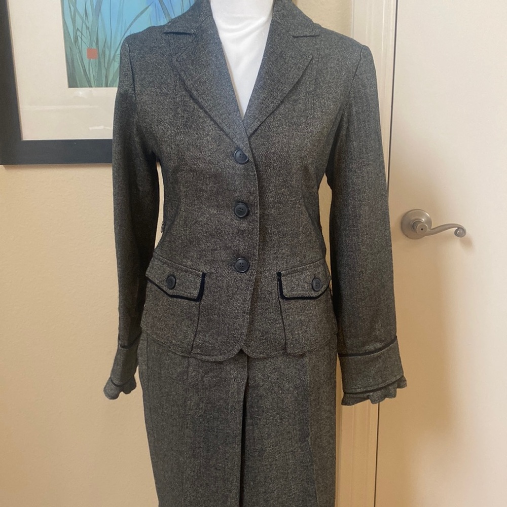 NWT Kenzie womens pant suit size 4